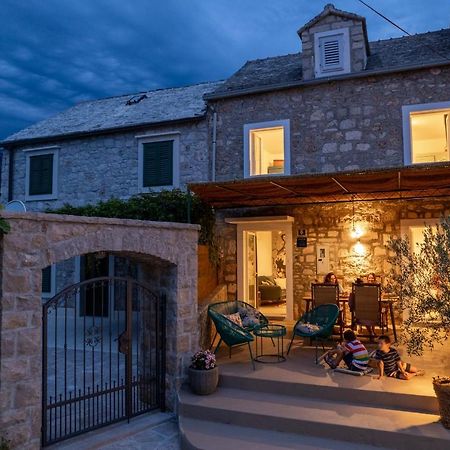 Nona VI - Boutique Stone House Villa Bol Eksteriør bilde