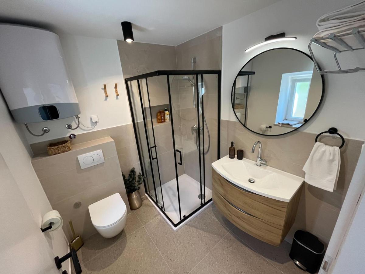 Nona VI - Boutique Stone House Villa Bol Eksteriør bilde